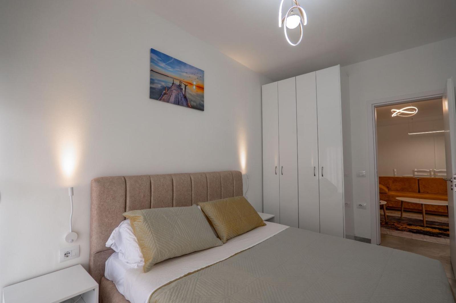 Esel Apartments Sarandë Eksteriør billede